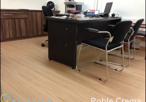Roble Crema